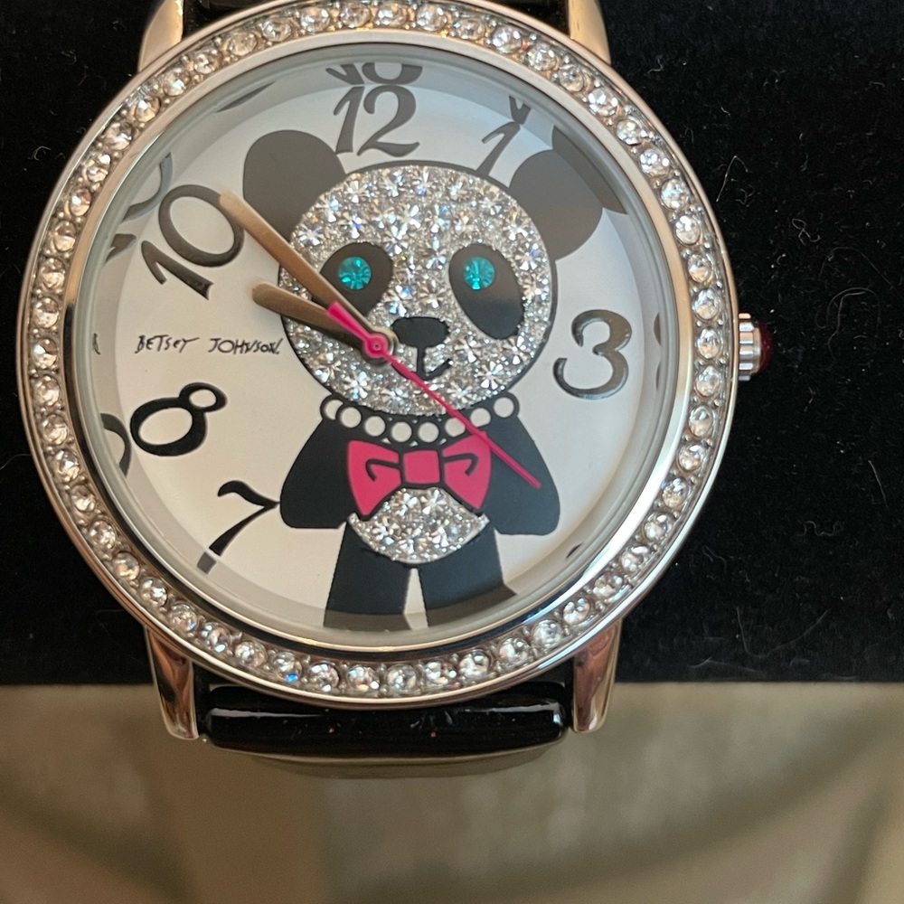 Betsey Johnson watch - Picture 2 of 7